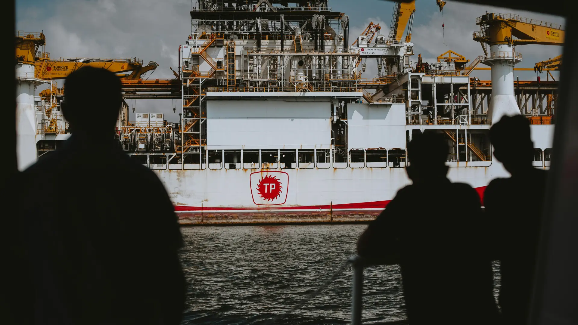 Equipe SSE Global Solutions em operação internacional