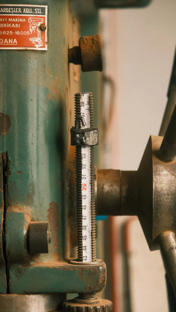 Detalhe técnico de instrumentação industrial